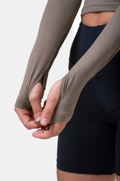 NEBBIA TOP MANICA LUNGA THUMBHOLE SPORTY 585