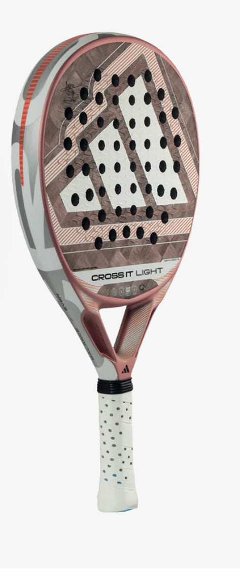 ADIDAS CROSS IT LIGHT 2026 MARTA ORTEGA